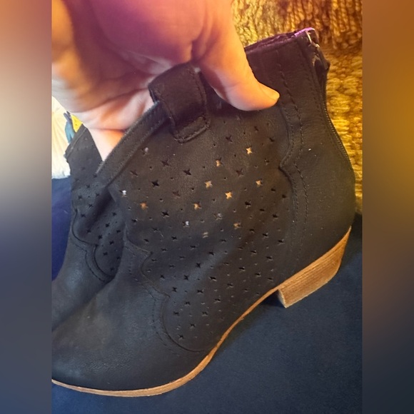 SAM EDELMAN Black cut out booties sz 9.5 - Picture 2 of 7